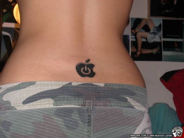 chrisappletattoo.jpg